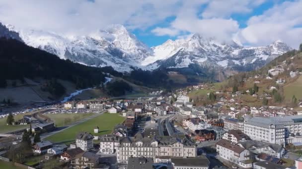Letecké Panorama Vesnice Engelberg Švýcarsku Pohled Švýcarskou Vesnici Engelberg Zimě — Stock video