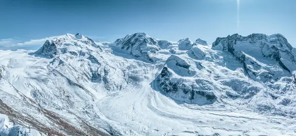 Luchtfoto Van Serene Met Sneeuw Bedekte Zermatt Zwitserse Bergen Ideaal — Stockfoto