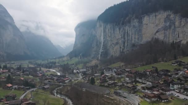 Vacker Antenn Utsikt Över Staubbach Falls Schweiz Magisk Panoramautsikt Över — Stockvideo