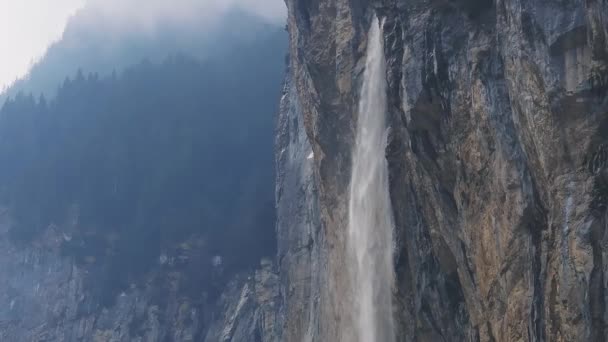 Piękny Widok Lotu Ptaka Staubbach Falls Szwajcarii Magiczny Panoramiczny Widok — Wideo stockowe