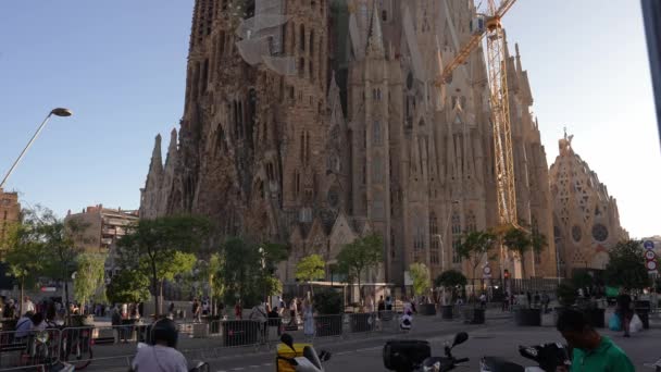 Zamknij Widok Bazylikę Sagrada Familia Barcelonie Arcydzieło Antoniego Gaudiego Zostało — Wideo stockowe