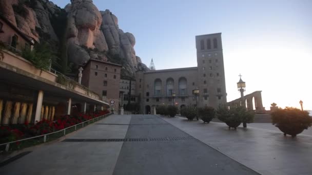 Barcelona Spanje Montserrat Klooster Santa Maria Montserrat Een Benedictijner Klooster — Stockvideo