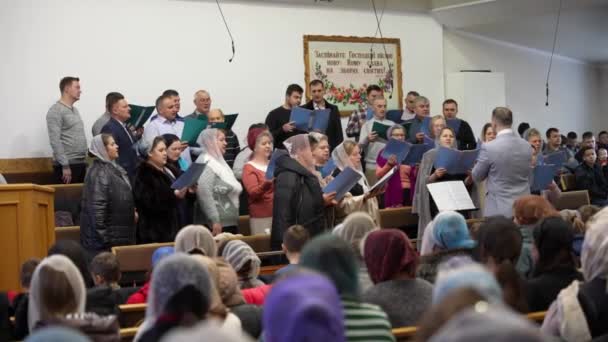Church Choir Sings Songs God Christian Gathering House Prayer — Stock videók