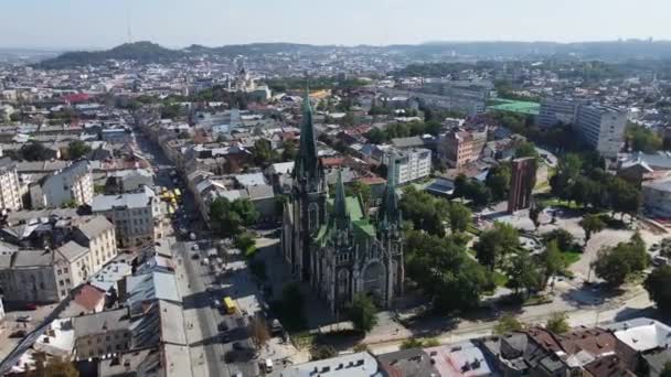 Tiro Aéreo Ciudad Lviv Templo Santa Olga Isabel Ucrania Imágenes — Vídeos de Stock