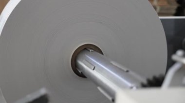 Bobbin with wound paper for the production of bags 4K