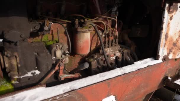 Old Rusty Car Cracked Paint Lying Junkyard Open Air Waiting — Stok video
