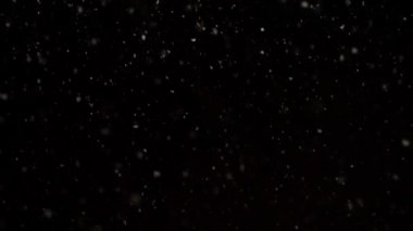 Siyah arkaplan 4K üzerindeki Kar Gerçekçiliği Örtüyor