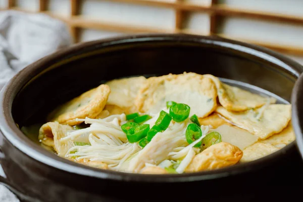 Omukguk Fishcake Soup Виробляється Кип Ятіння Рибного Торта Редиска Приправлений — стокове фото