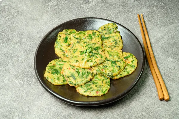 Buchujeon Koreanischer Schnittlauch Pfannkuchen Für Die Zubereitung Dieses Gerichts Werden Stockfoto