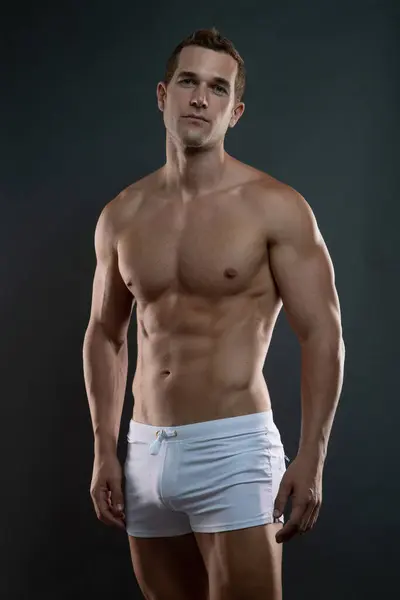 Romantik kapak erkek modeli