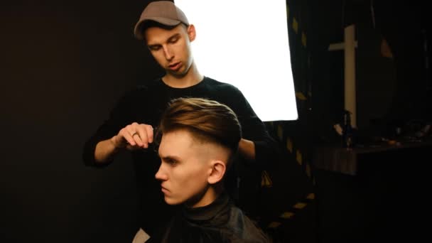 Barber Master Hairdresser Does Hairstyle Style Scissors Comb Concept Barbershop — Stock videók