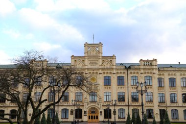 Kyiv, Ukrayna - 14 Mart 2024. Ukrayna, Kyiv 'deki Igor Sikorsky Politeknik Enstitüsü Ulusal Teknik Üniversitesi Parkı.