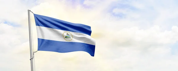 Nicaragua Flag Waving Sky Background Rendering — Fotografia de Stock