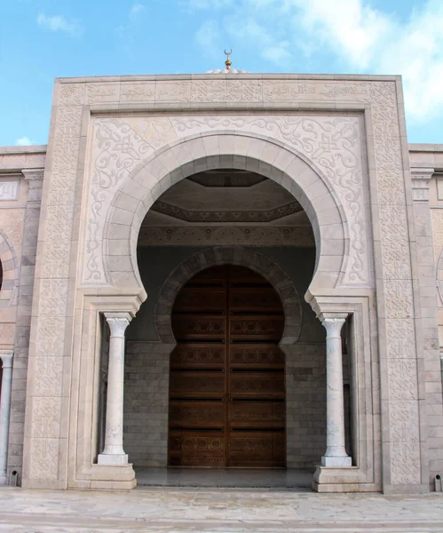 カルタゴ チュニジアのモスク マリク アナス — ストック写真