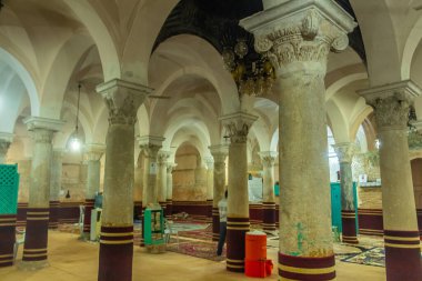 Tunus, Kuzey Afrika 'daki Büyük Test Camii