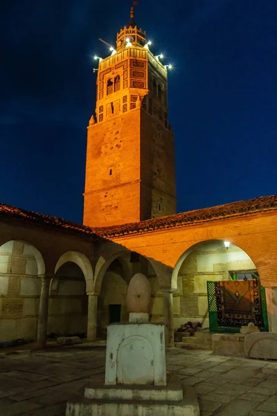 チュニジア 北アフリカのテストの大モスク — ストック写真