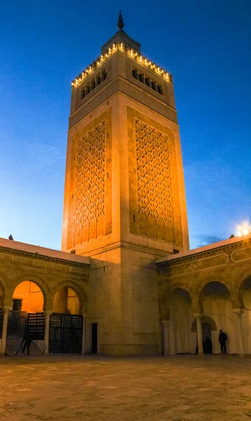 歴史的なZitounaモスク チュニスのメディナのチュニジア遺産 — ストック写真