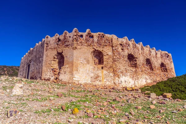 El Haouaria, Tunus 'taki uçurumun tepesindeki Antik Anıt - Kuzey Afrika