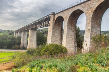 Beja Beşinci Köprüsü (Kantara Khamsa): Tunus ve Beja 'yı birbirine bağlayan Tarihi Demiryolu Köprüsü