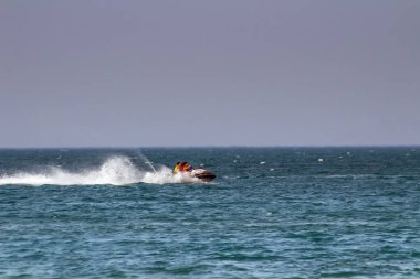 Jet Ski: Macera Avcıları İçin Heyecanlı Su Sporu