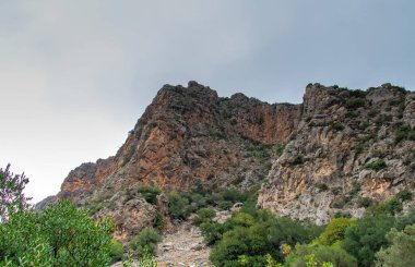 Majestic Djebel Zaghouan: Tunus 'un Çarpıcı Dağı