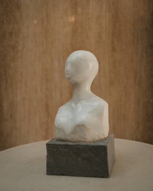 Showroom 'da Lüks Dekoratif Mermer Heykel