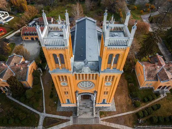 Fot Ungarn Luftaufnahme Der Römisch Katholischen Kirche Der Unbefleckten Empfängnis Stockbild