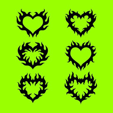 Kalp dövmesi Neo kabile seti, vektör gotik rock alev şekli seti, u2k soyut aşk logosu konsepti. Valentine punk retro yapıştırma koleksiyonu, neotribal web gotik dekorasyonu. Stilize kalp dövmesi izleri.