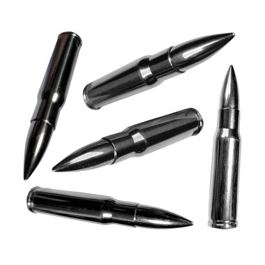 Beyaz arka planda mermiler. Ateşli silah mermisi.