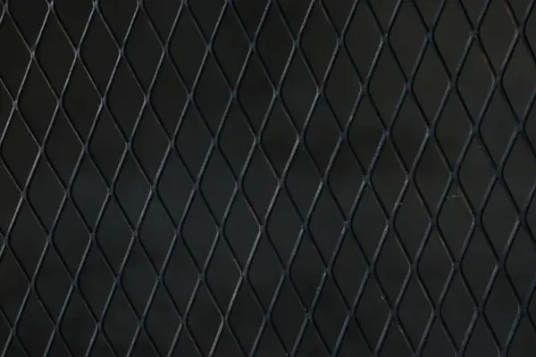 Siyah zincirli çitin tam kare görüntüsü. arkaplan için kablo.