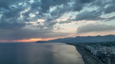 Cloudy sunset at sea