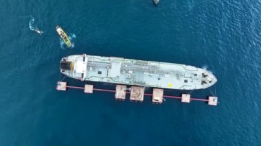 Gaz tankeri deniz manzaralı 4 K Türkiye Alanya 'ya doğru yola çıktı
