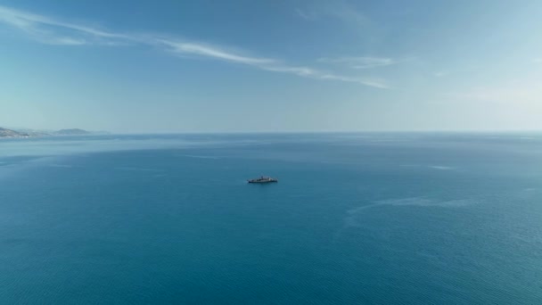海の地平線での軍艦 — ストック動画
