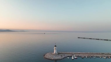 Gündoğumu Alanya Limanı Hava Görüntüsü 4 K