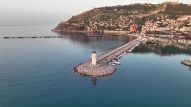 Deniz feneri liman