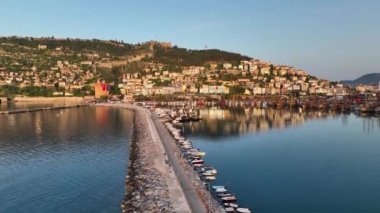 Deniz feneri liman
