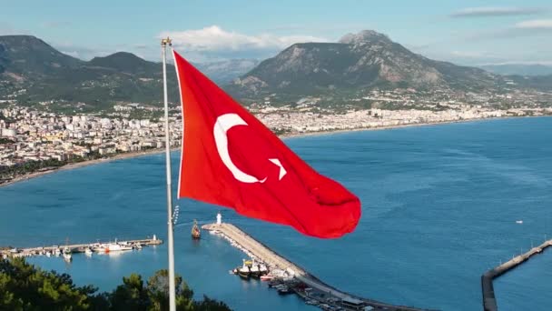 Türkische Flagge Luftaufnahme — Stockvideo
