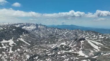 Türkiye 'nin dağlarda kışın sonu Alanya