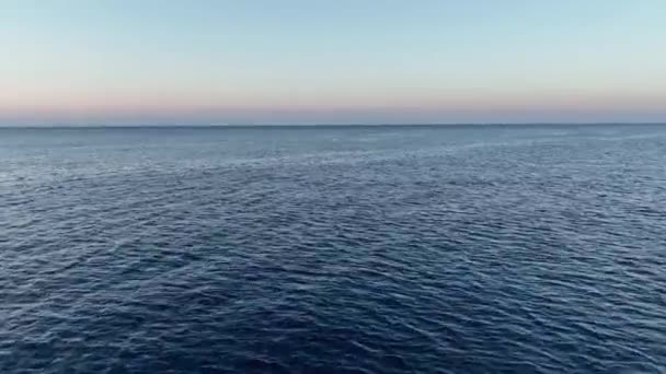 Zonsopgang Kalme Zee Dageraad Aan Horizon — Stockvideo