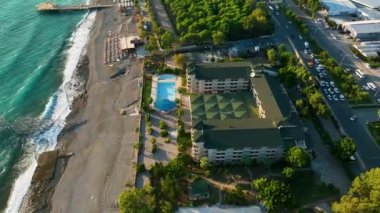Terk edilmiş otel, deniz manzaralı Türkiye Alanya 4 K