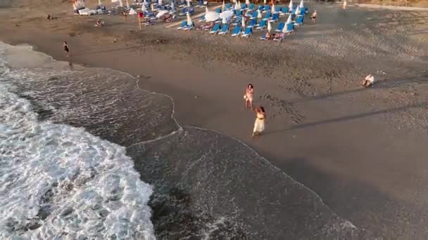 아름다운 해변에서 사진을 — 비디오