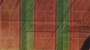 Yaz atmosferinde harika replikler.