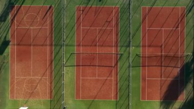 Yaz atmosferinde harika replikler.