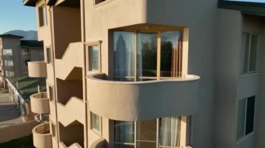 Terk edilmiş otel, deniz manzaralı Türkiye Alanya 4 K