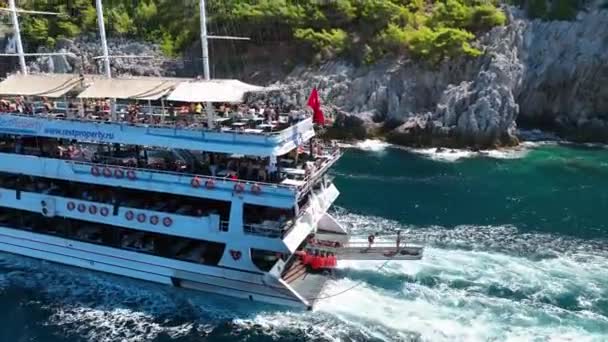 Yacht Pirates Fait Escale Port Vue Aérienne Turquie Aanya — Video