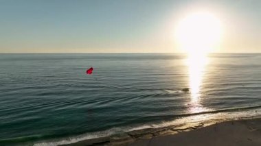 Akdeniz hava sahasında paraşütle atlayan 4 K Türkiye Alanya