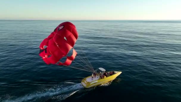 Paralotniarstwo Nad Morzem Śródziemnym Widok Lotu Ptaka Turcja Alanya — Wideo stockowe