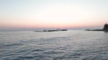 Akşamları kumsalın dokusu Türkiye 'de Alanya.