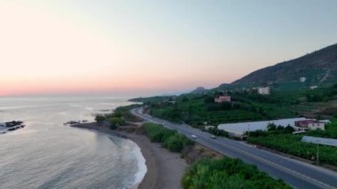 Akdeniz 'in en büyük tarım alanı Alanya kentidir..