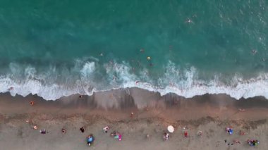 Akşamları kumsalın dokusu Türkiye 'de Alanya.